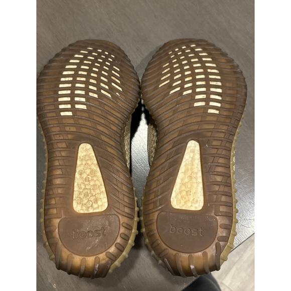 ADIDAS YEEZY BOOST 350 V2 \'SAND TAUPE\' SIZE 10 100% AUTHENTIC FZ5240 main image 5